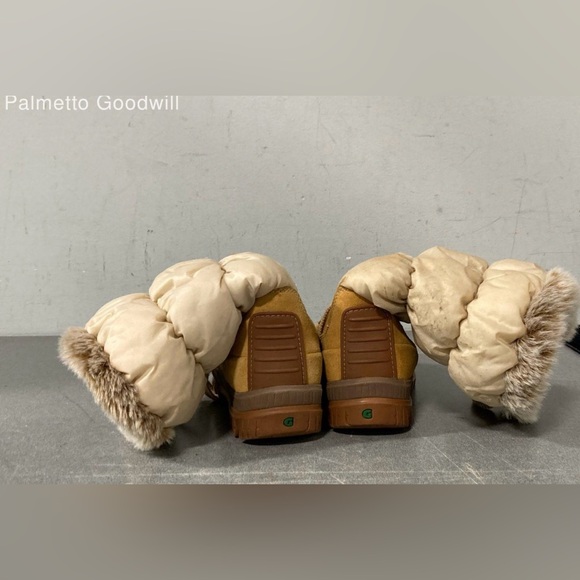 Women’s Timberland winter boots - size 10 - Picture 5 of 11